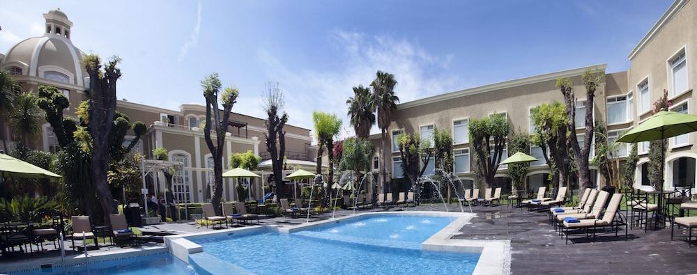 Plaza Camelinas Hotel Querétaro